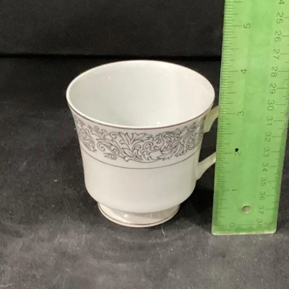 Brookwood Porcelain by Interpace Corporation‎ M2001 Santiago 2 Cups & Saucers